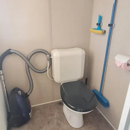 Mobil-home Dans Parc Residentiel 6-8 Pers